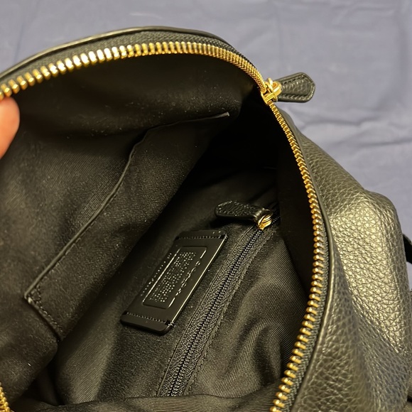 Small Coach backpack, never been used with tag on - Picture 3 of 5